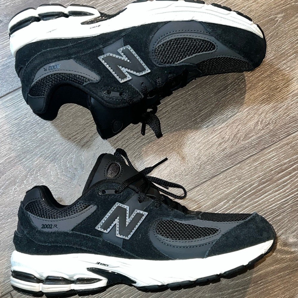 New Balance Black and Gray Athletic Shoes